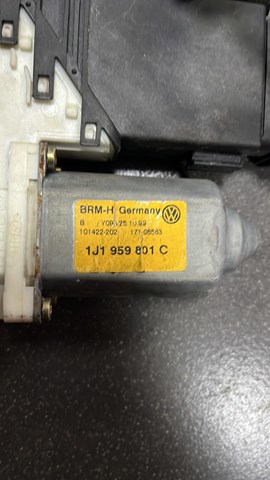 Моторчик склопідйомника перед. лів. vw golf iv — фото 2