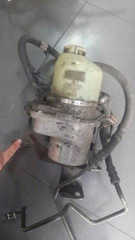 насос гідропідсилювача opel