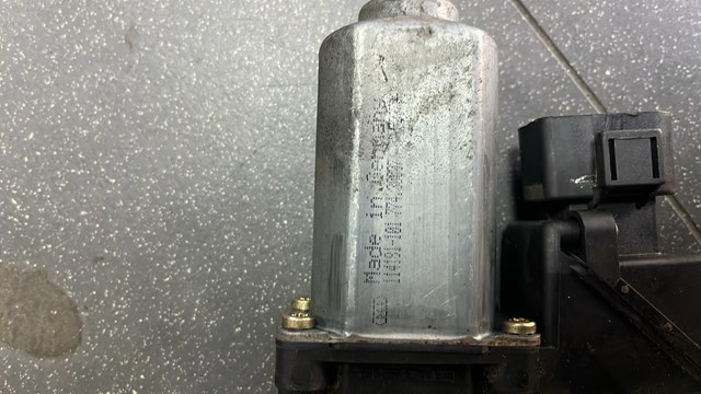 Моторчик а6 с5 — фото 2