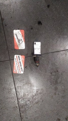 Датчик потоку (витрати) повітря, витратомір MAF - (Mass Airflow) — фото 11