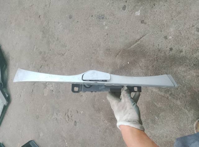 Кронштейн под фару