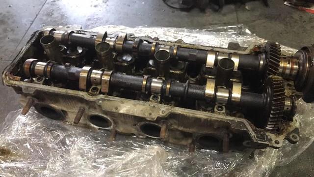 Распредвал двигателя выпускной левый