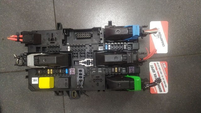 Блок предохранителей — фото 2