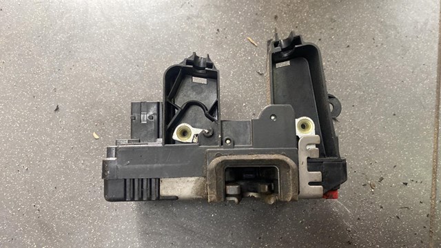 Замок двери задней левой — фото 4