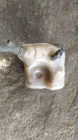 Бачок системи охолодження, розширювальний — фото 3