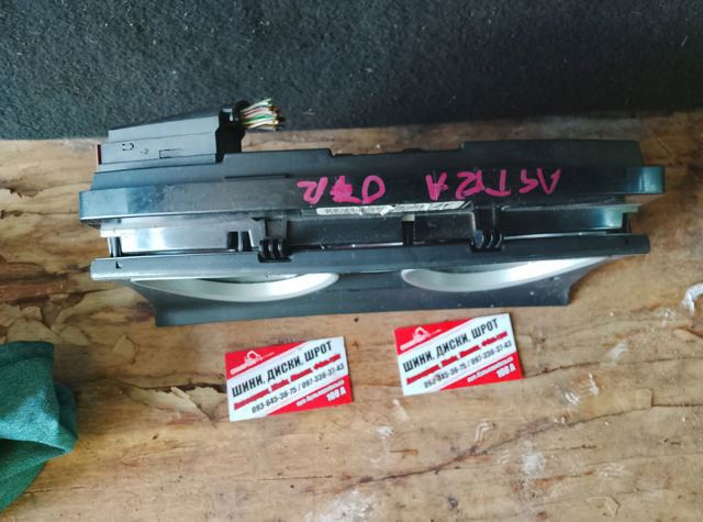 Панель приладів — фото 2