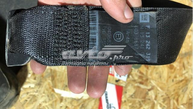 ремінь безпеки — фото 4