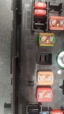 Блок запобіжників — фото 4