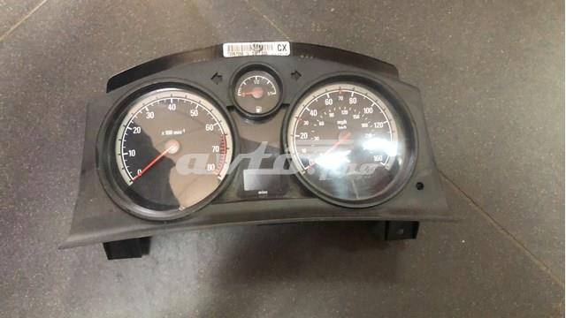 Приборна панель Opel Zafira B Astra H