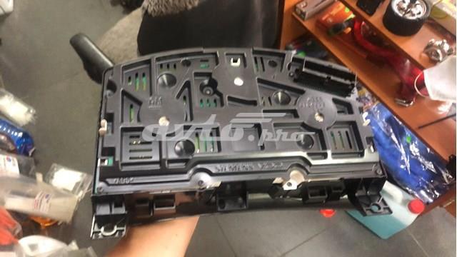 Приборна панель Opel Zafira B Astra H — фото 2