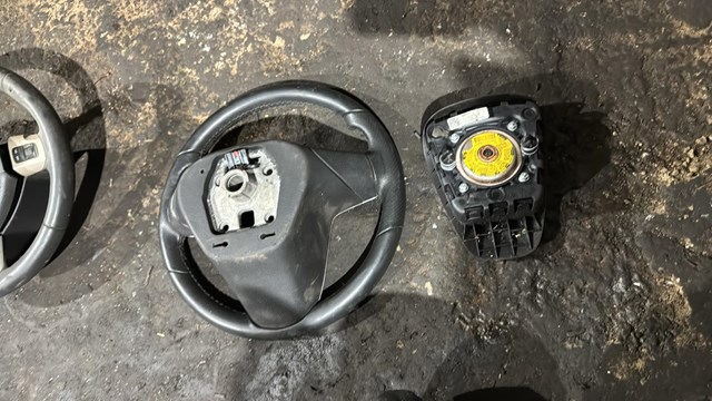 Подушка безопасности (AIRBAG) водительская — фото 2