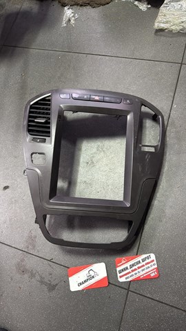 Кнопка включения аварийного сигнала — фото 2