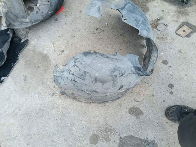 Підкрилок переднього крила, правий — фото 3