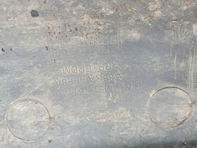 Підкрилок переднього крила, правий — фото 2