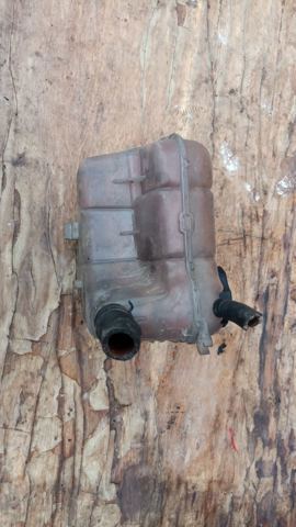 Бачок системи охолодження, розширювальний — фото 4