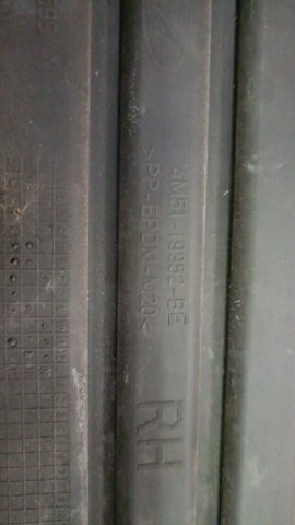 Заглушка/ решітка протитуманних фар бампера переднього, права — фото 3