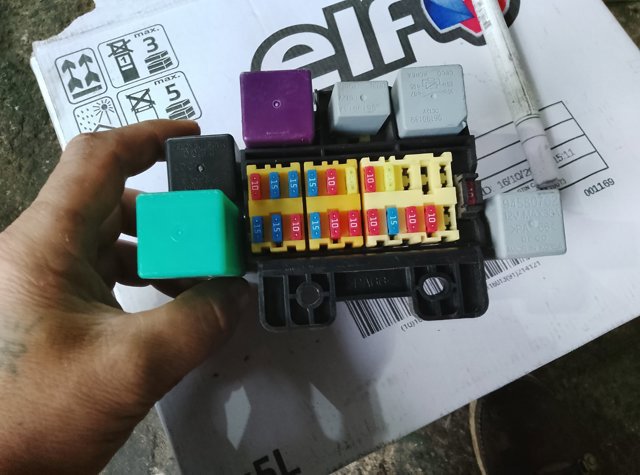 Реле противотуманной фары — фото 6