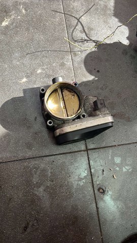 Дроссельная заслонка в сборе
