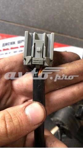 Зеркало заднего вида левое