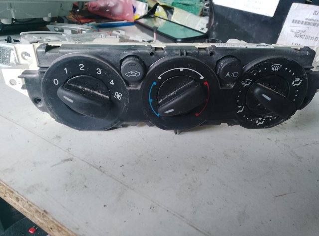 Реостат/перемикач-регулятор режиму обігрівача салону