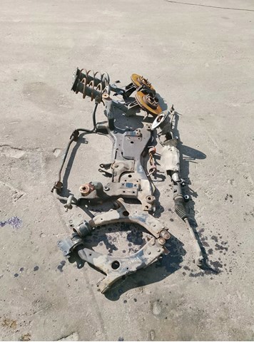 Балка передньої підвіски, підрамник — фото 3