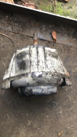 Кронштейн подушки (опоры) двигателя левой