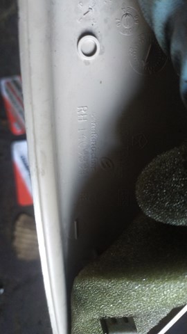 Пластикове оздоблення дзеркала — фото 2