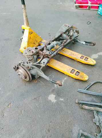 Важіль задньої підвіски нижній, лівий/правий — фото 5