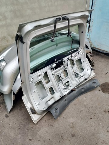 Двері задні, багажні (3-і)/(5-і) (ляда) — фото 5