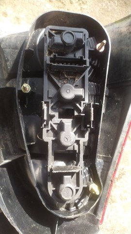 Фонарь задний правый — фото 3