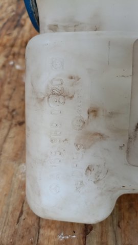 Бачок омивача — фото 4