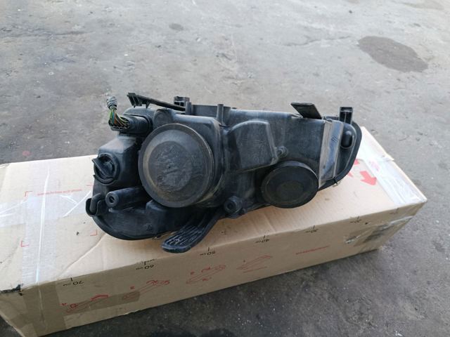 Фара правая — фото 5