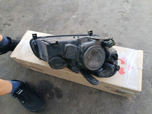 Фара ліва — фото 3