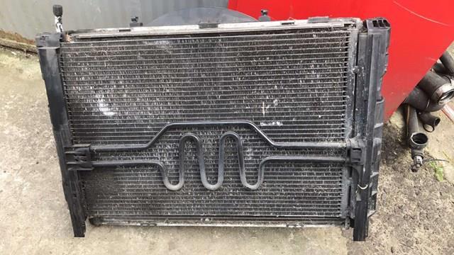 Рамка крепления радиатора