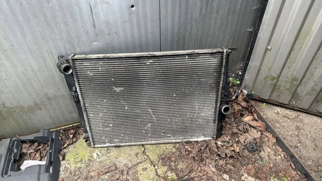 Радіатор охолодження двигуна