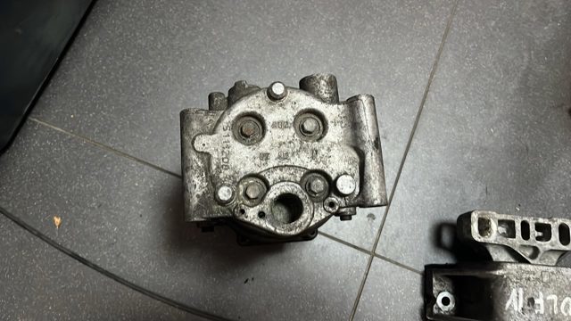 Компресор кондиціонера — фото 2