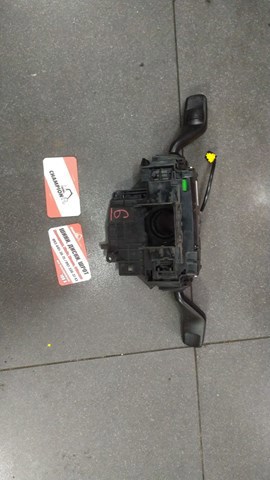 Перемикач підрульовий, лівий