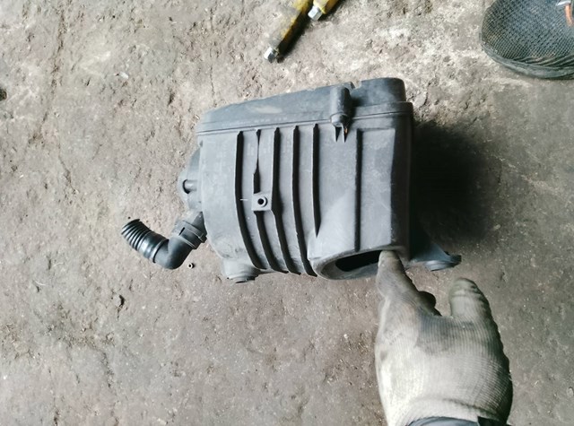 Корпус воздушного фильтра — фото 12