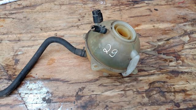 Бачок системи охолодження, розширювальний — фото 9