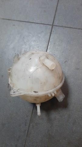 Бачок системы охлаждения расширительный — фото 3