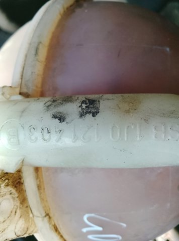 Бачок системи охолодження, розширювальний — фото 6