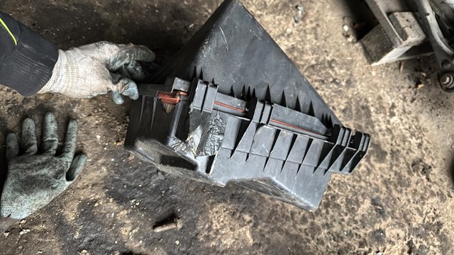 кришка воздушного фильтра — фото 2