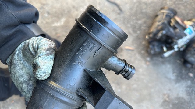 Патрубок — фото 3