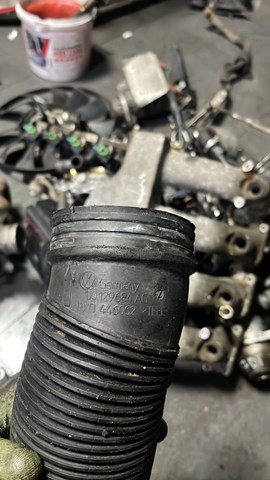 Повітряний патрубок — фото 2