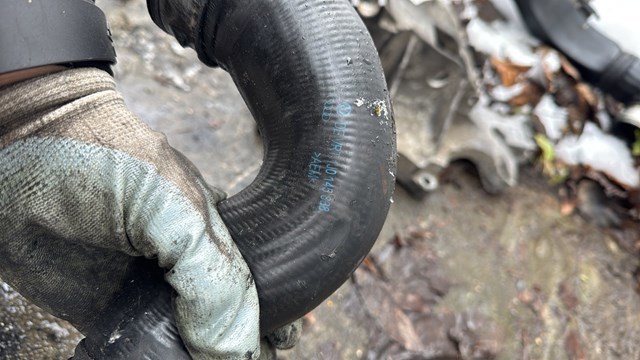 Патрубок воздушный, выход из турбины/компрессора (наддув) — фото 2