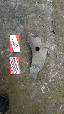 Кронштейн подушки КПП левый — фото 9