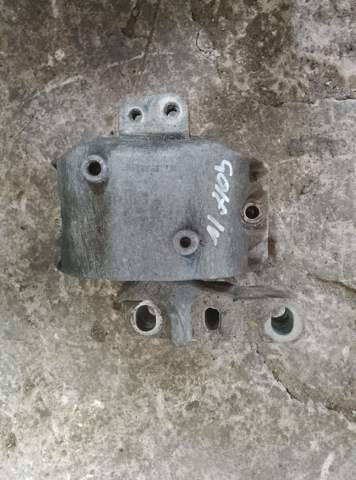 Подушка (опора) двигуна, права — фото 7