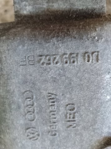 Подушка (опора) двигуна, права — фото 2