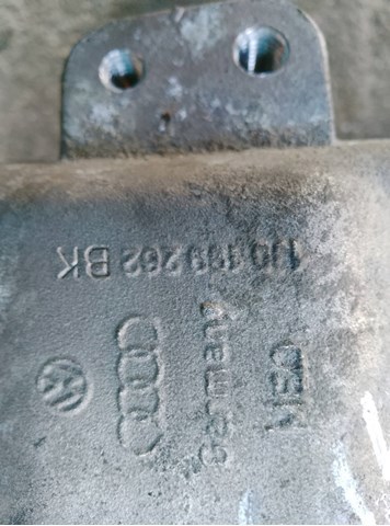 Подушка (опора) двигуна, права — фото 2