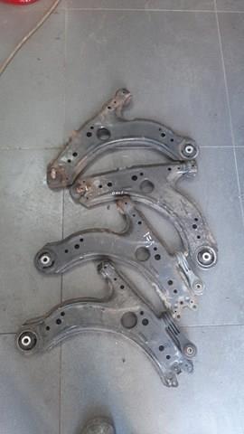 Рычаг передней подвески нижний левый